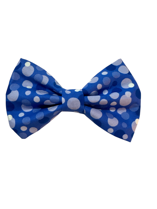 Elevate your pup’s style with this chic French blue dog bow! Featuring large, classic polka dots